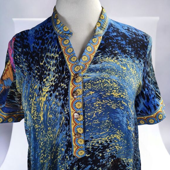Queen Mulock Butterfly Print Shirt Dress Size M Blue Short Sleeve Pullover Silk - Picture 5 of 12